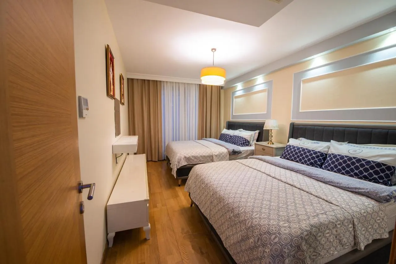 Three Bedroom Duplex Apartment With Large Terrace Istanbul Türkei