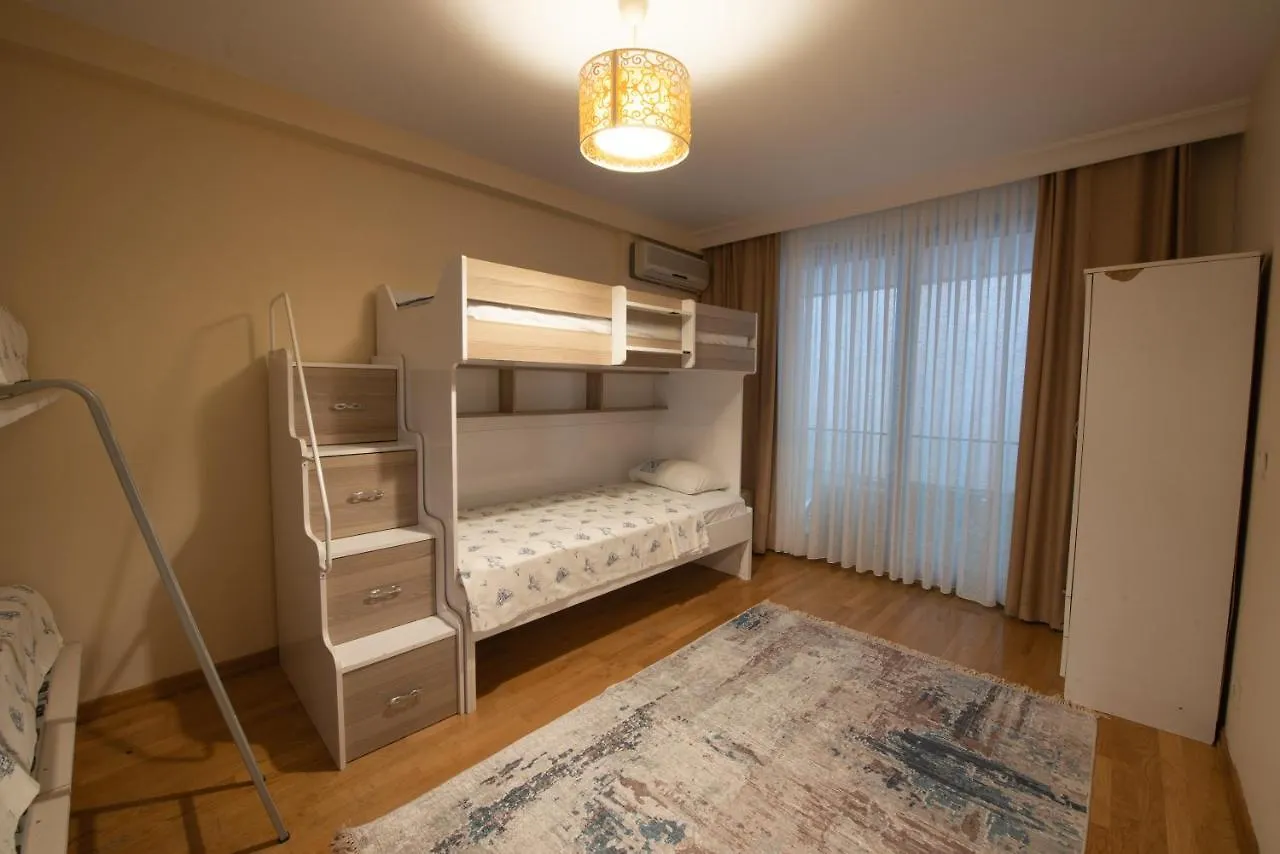 Three Bedroom Duplex Apartment With Large Terrace Istanbul 0*,