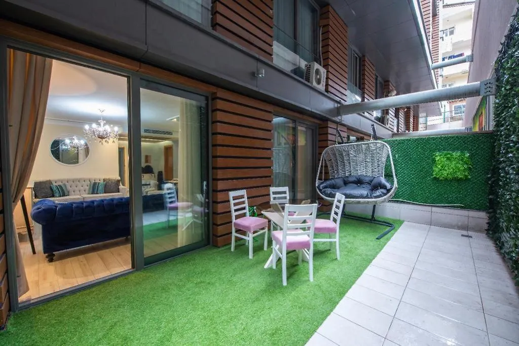 Three Bedroom Duplex Apartment With Large Terrace Istanbul